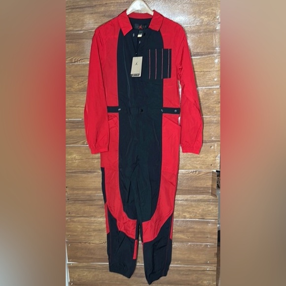 Nike Jordan Women Black Varsity Red Flight Suit Jumpsuit Size medium NWT - Picture 8 of 16